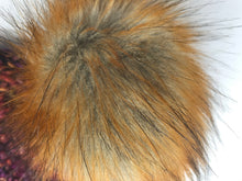 Load image into Gallery viewer, Red Caracol Beanie