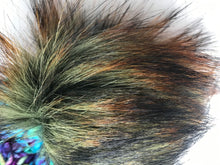 Load image into Gallery viewer, Dragonfly Cabled Beanie