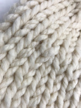 Load image into Gallery viewer, Heavy Cream Bomber Beanie