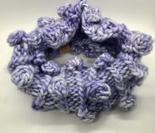 Load image into Gallery viewer, Fiji Bobble Cowl