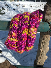 Load image into Gallery viewer, Purl Crossing Headband